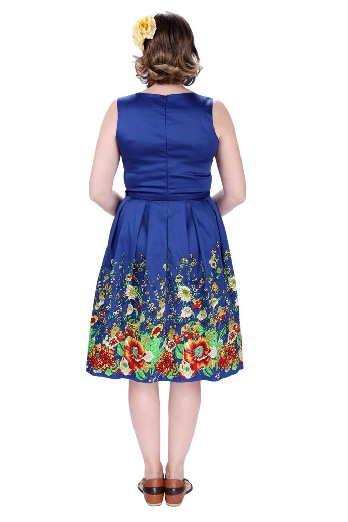 Blue Scoop Neck Box Pleated Field of Flowers